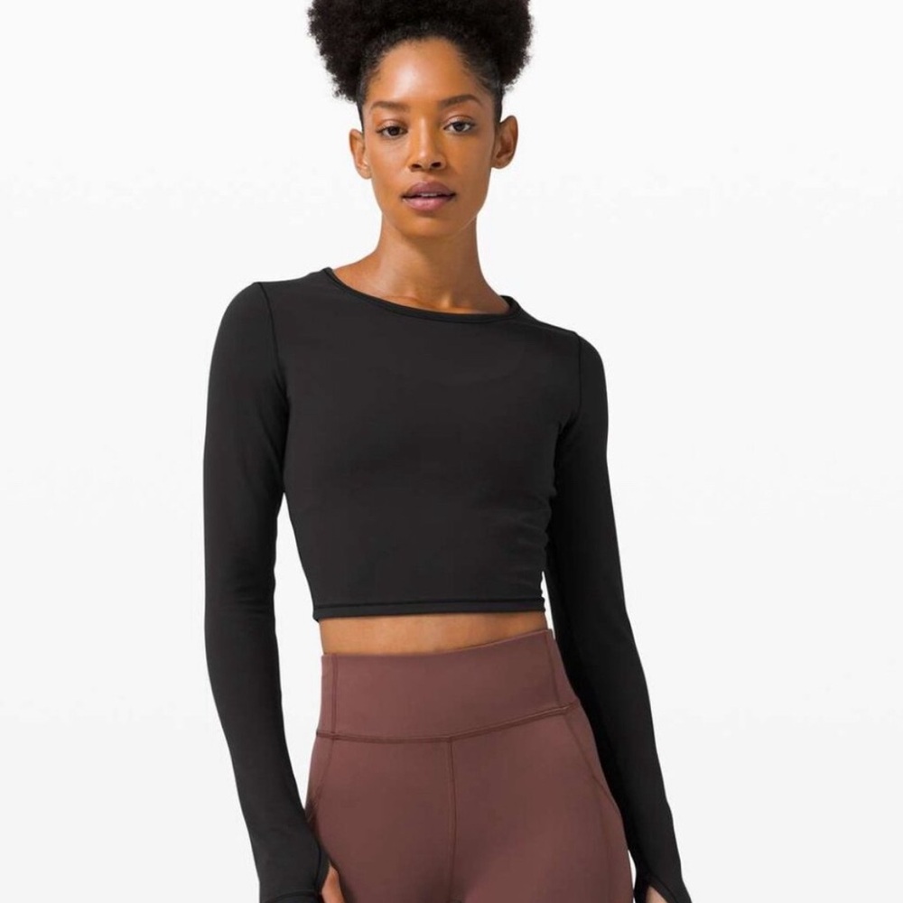 Lululemon Wunder Train Cropped
Long Sleeve top - Like New- black - size 2